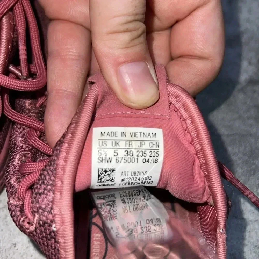 4550. ADIDAS PHARRELL PINK DIP DYED LACE UP RUNNING SNEAKER SHOES SIZE‎ WMN 6.5